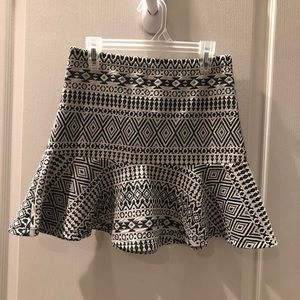 Princess Vera Wang skirt, black and white, small